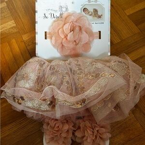 🆕 Baby photo tutu, bow, and sock set